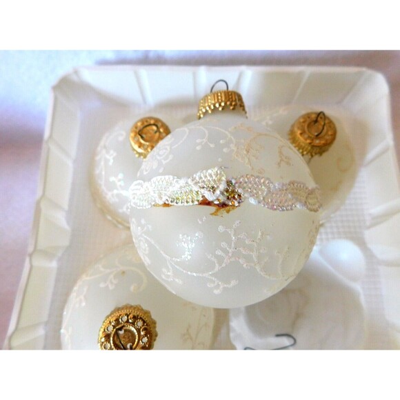VTG Christmas Ornaments by Krebs Ribbon & Lace Bulbs Box Of 4 - Picture 5 of 5